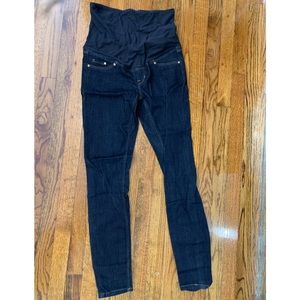 Maternity skinny jeans